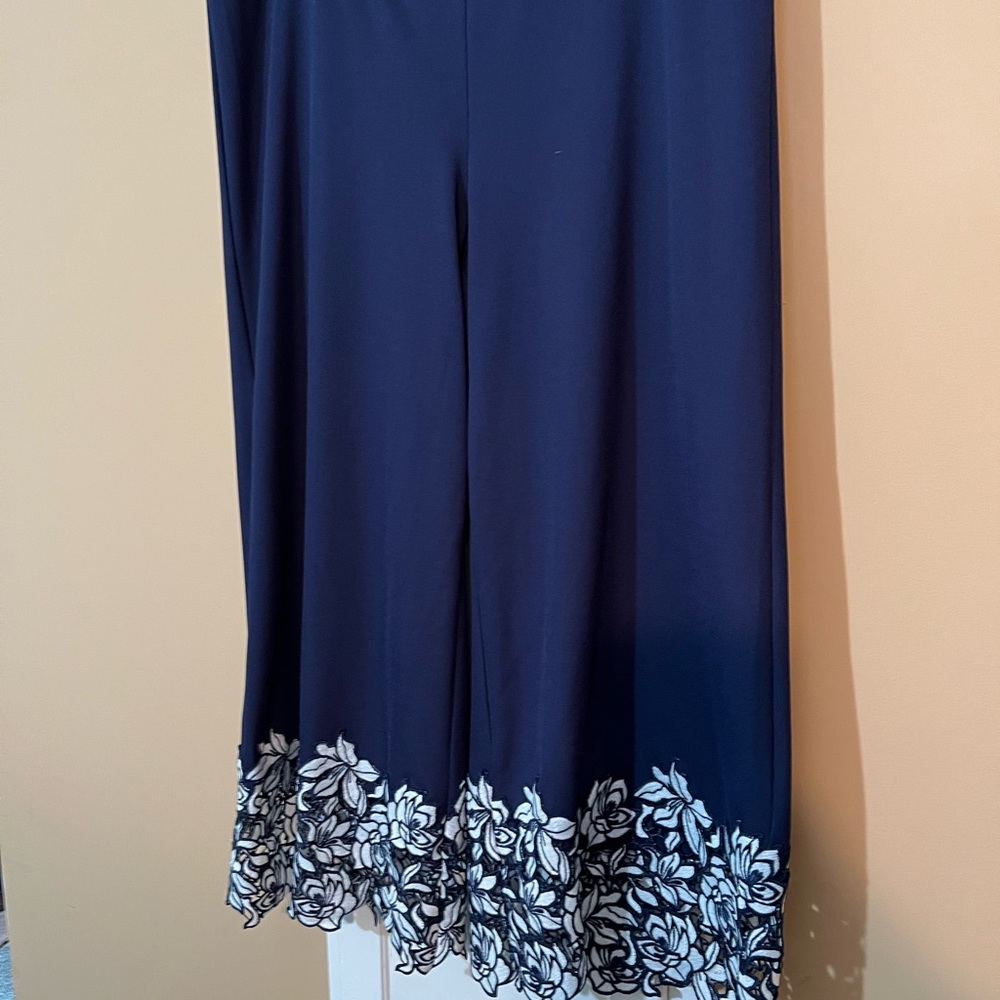 Isaac Mizrahi Live! Pebble Knit Culottes - Picture 4 of 7